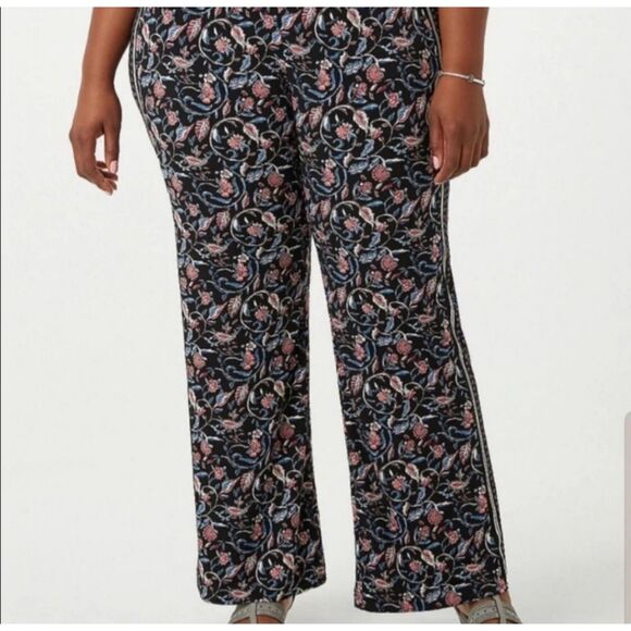 Roz & Ali Black Pink Blue Floral Wide Leg Pants Women's Size 2X - Picture 1 of 6